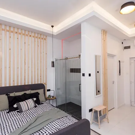 Oasis #vaci Fashion Street #central Location * بودابست